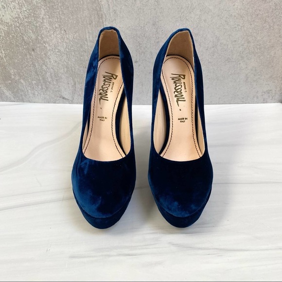 JEROME C ROUSSEAU Blue Velvet Platform Pumps Size 39 - Picture 2 of 12